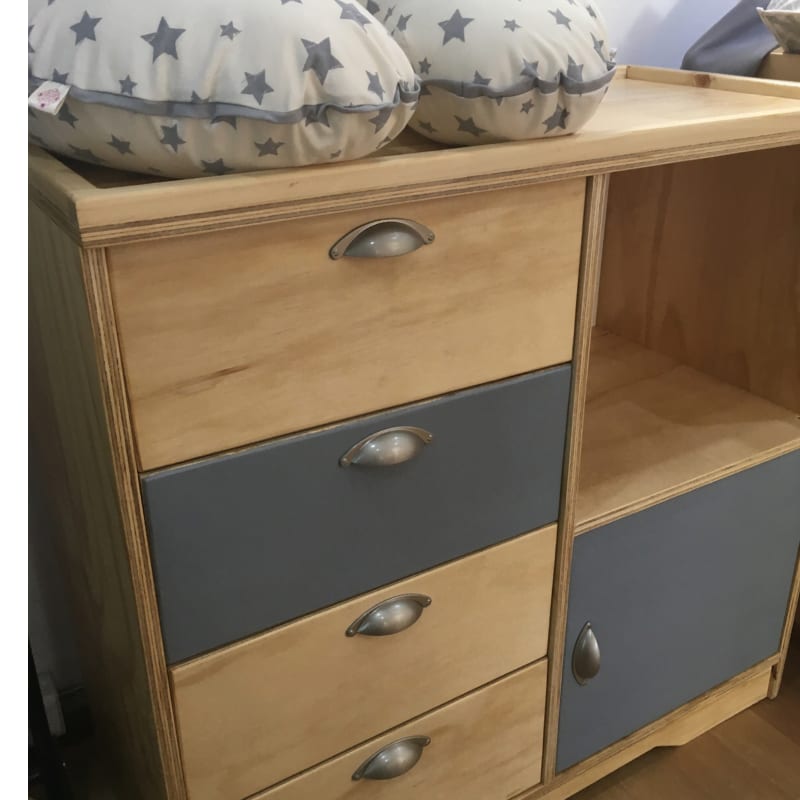 Cómoda Mudador con Cajones