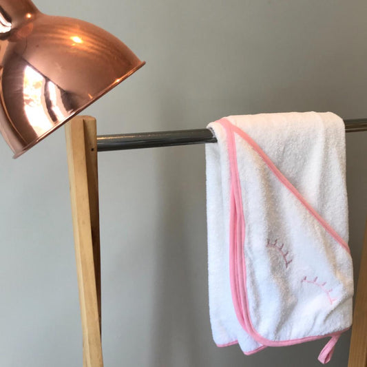 Toalla Delantal Rosa con Gorro Algodón 100%