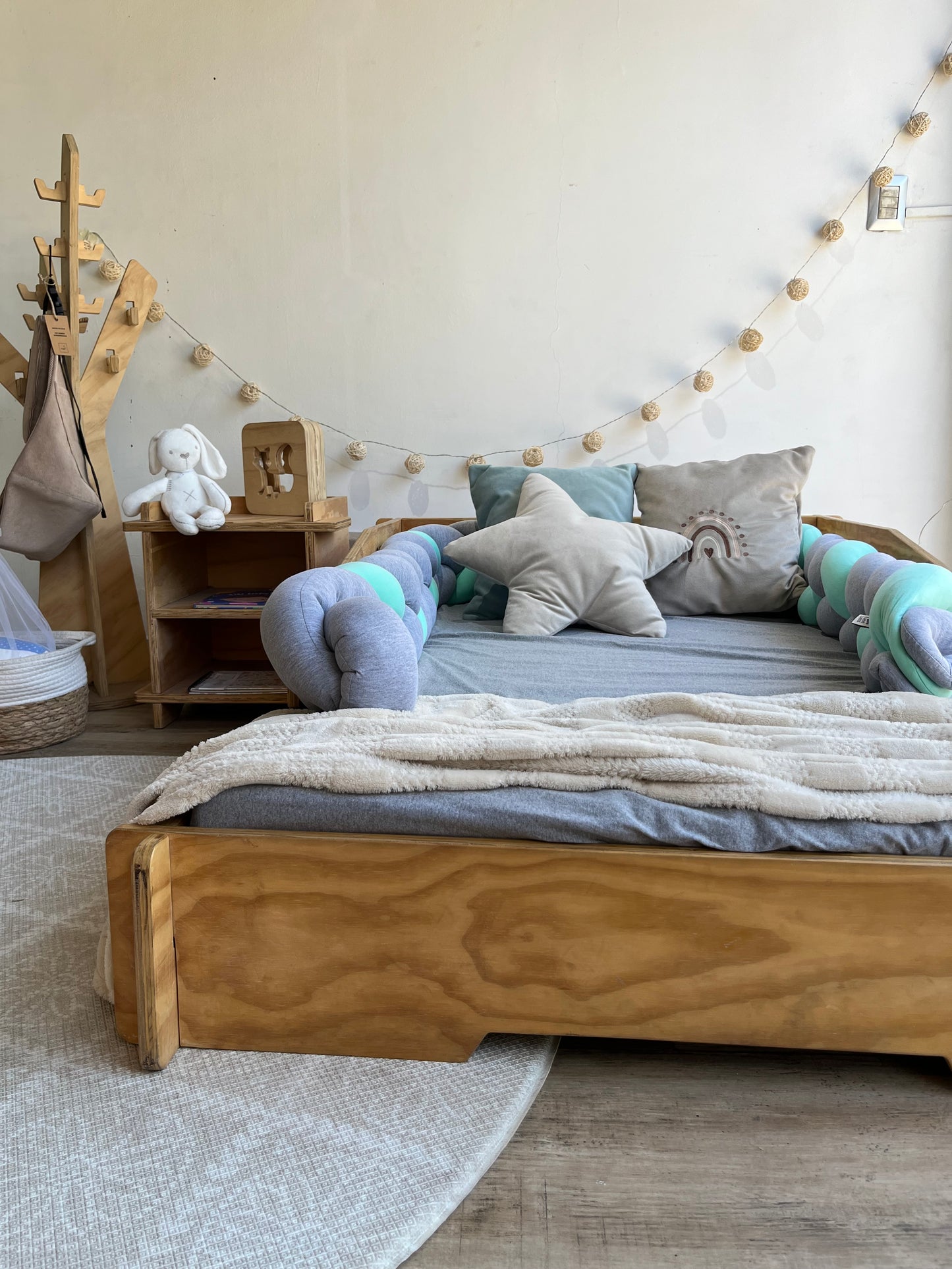 Cama Transición Montessori con Colchón Incluido | Nueve Lunas Chile