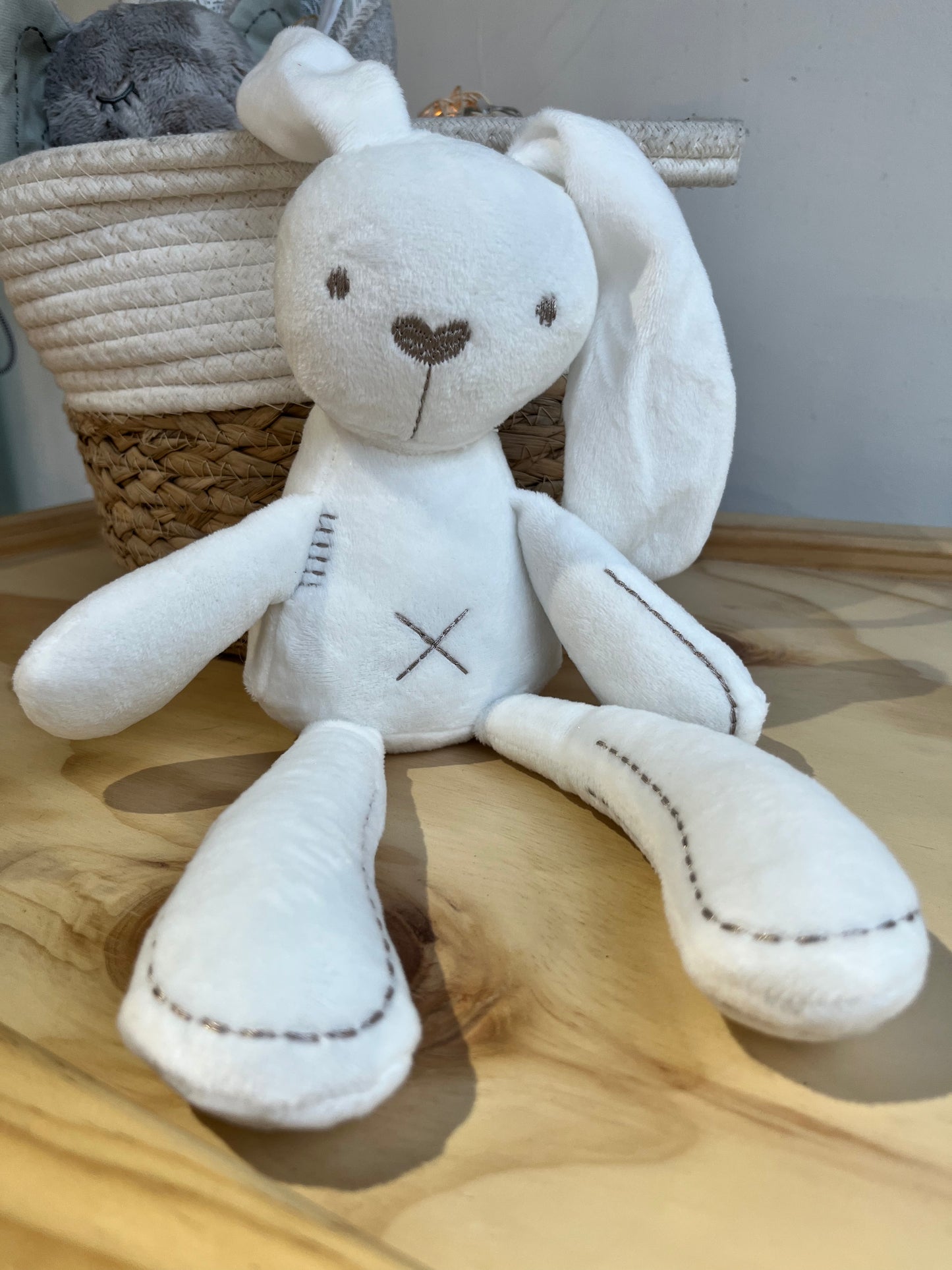 Conejo de Apego Amoroso · Peluche suave para guaguas y niños